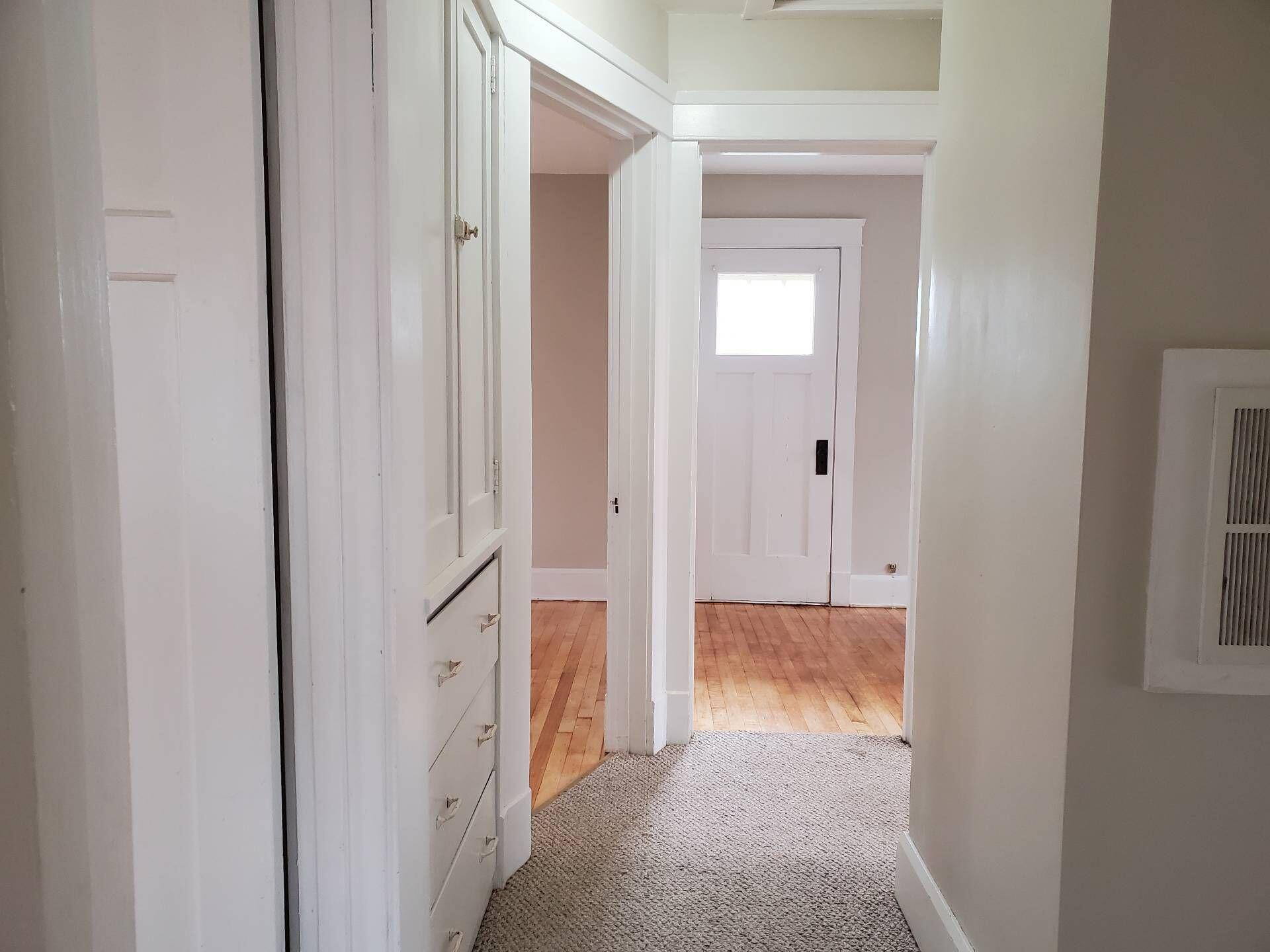 2423 20th Street Racine, WI 53403 - Photo 9 of 28 1634322345863.JPEG