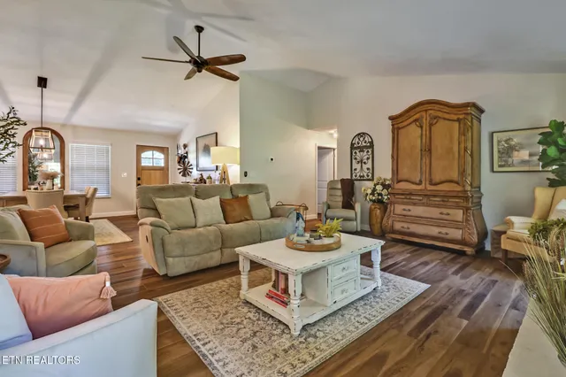 $799,500 | 4790 Roane State Highway, Rockwood, TN 37854