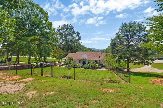 $799,500 | 4790 Roane State Highway, Rockwood, TN 37854