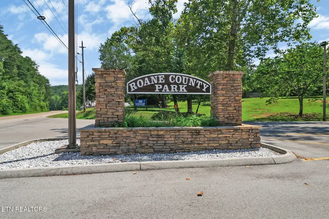 $799,500 | 4790 Roane State Highway, Rockwood, TN 37854