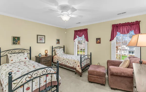 a view of a yard in front of a house