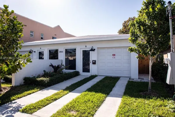 $3,100 | West Flagler, Miami, FL 33135