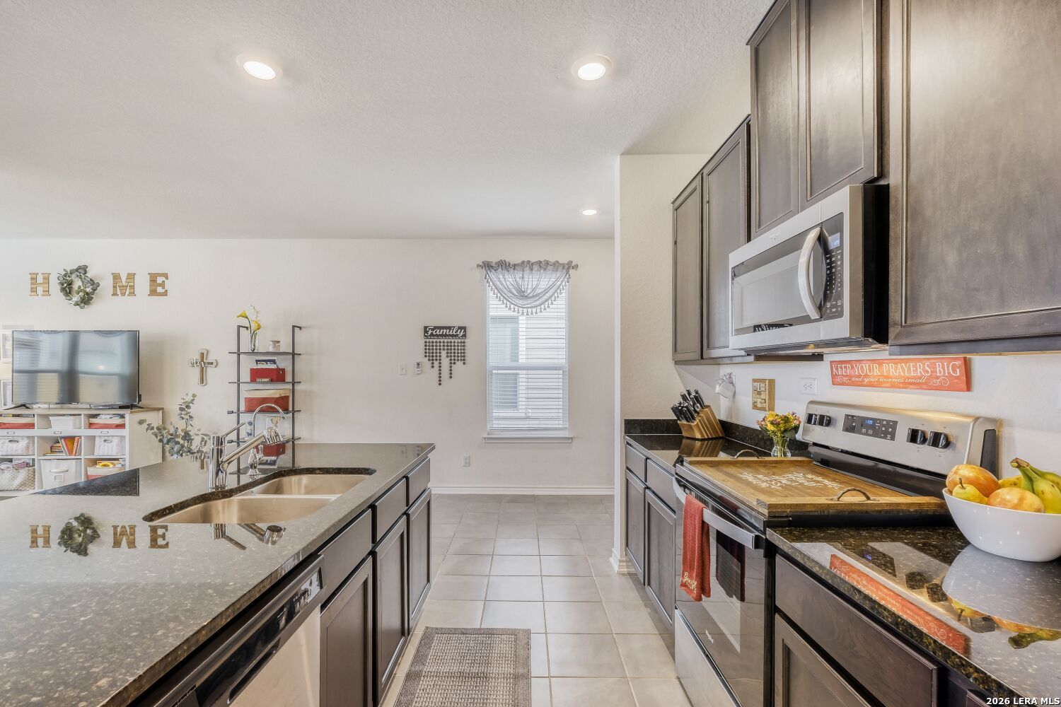 6519 Runaway Row Converse, TX 78109 - Photo 10 of 27