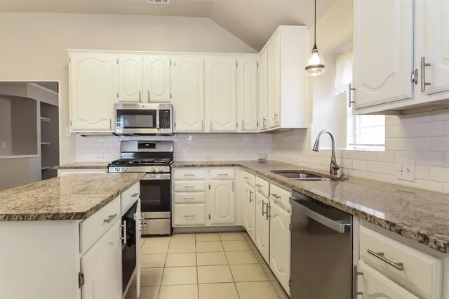 $2,195 | 6208 Mt Vernon Drive, Frisco, TX 75035