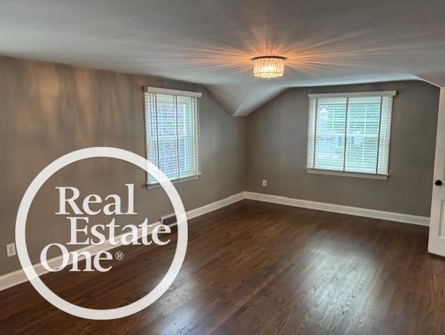 348 Touraine Road Grosse Pointe, MI 48236 - Photo 48 of 49 50179069-df40533a-c67f-4d53-8fd6-31257b2ad455.JPG
