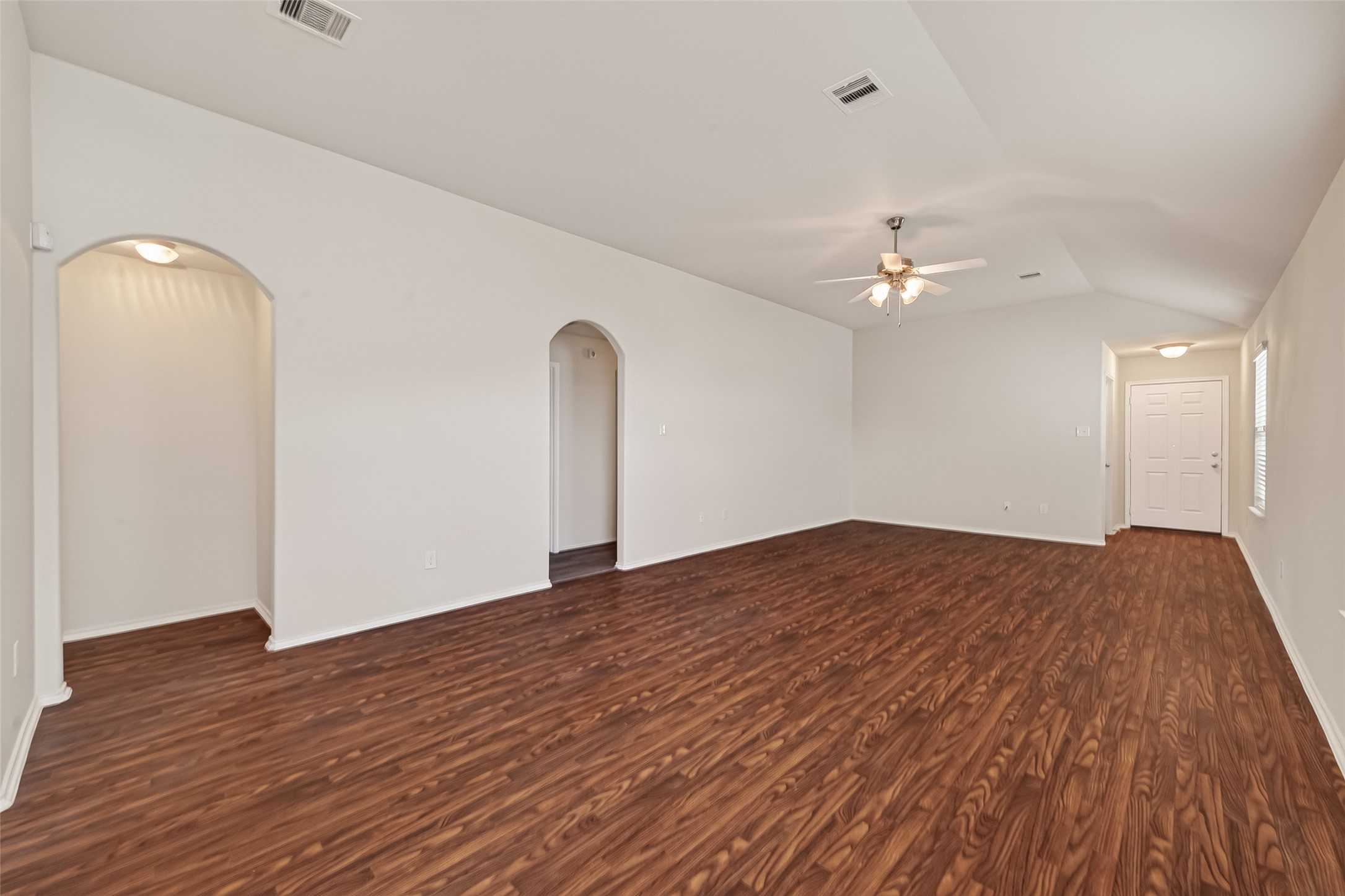 6814 Anson Point Lane Houston, TX 77040 - Photo 4 of 16