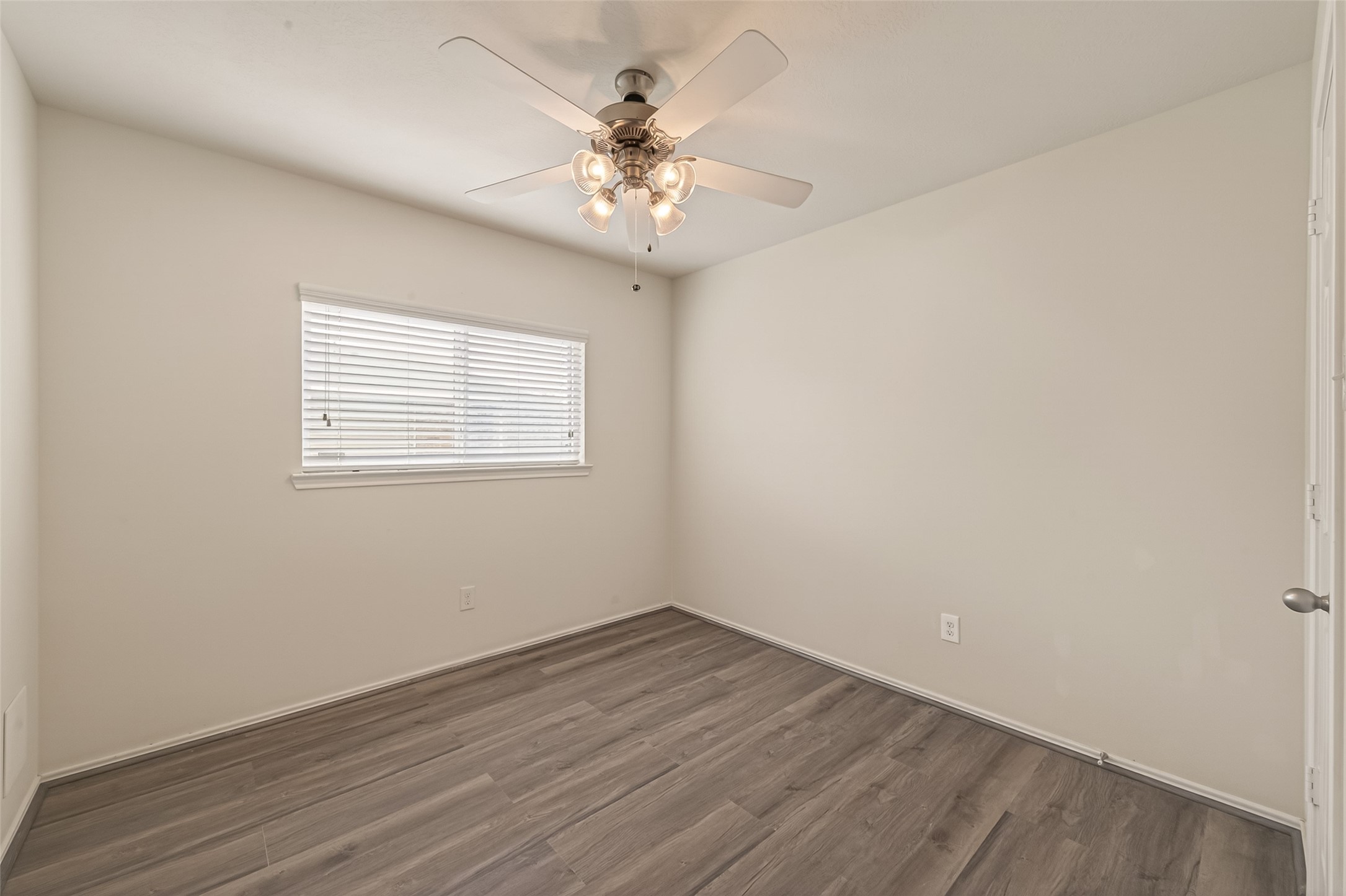 6814 Anson Point Lane Houston, TX 77040 - Photo 8 of 16