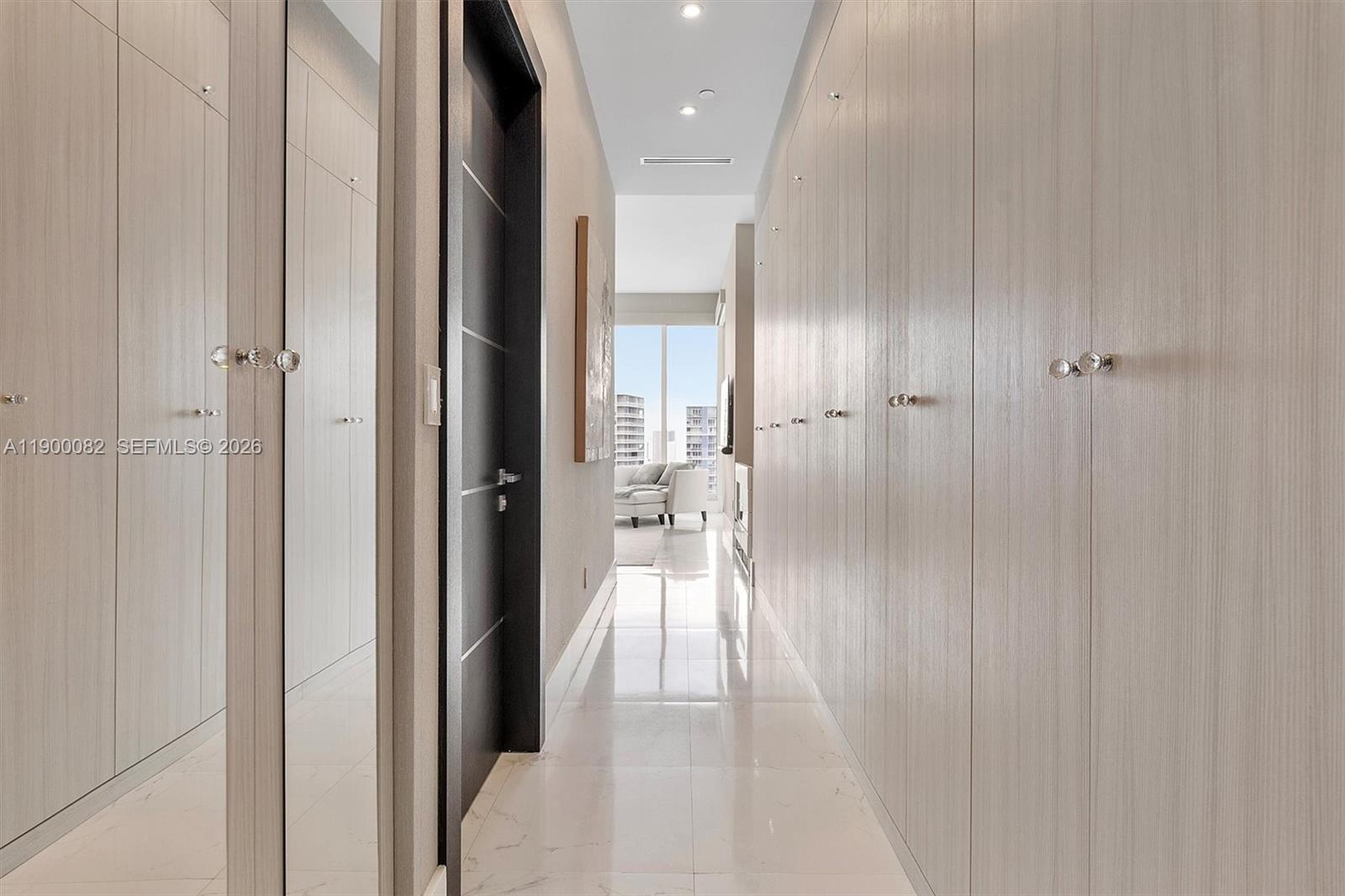 900 Brickell Key Boulevard, Unit 3103 Miami, FL 33131 - Photo 26 of 54