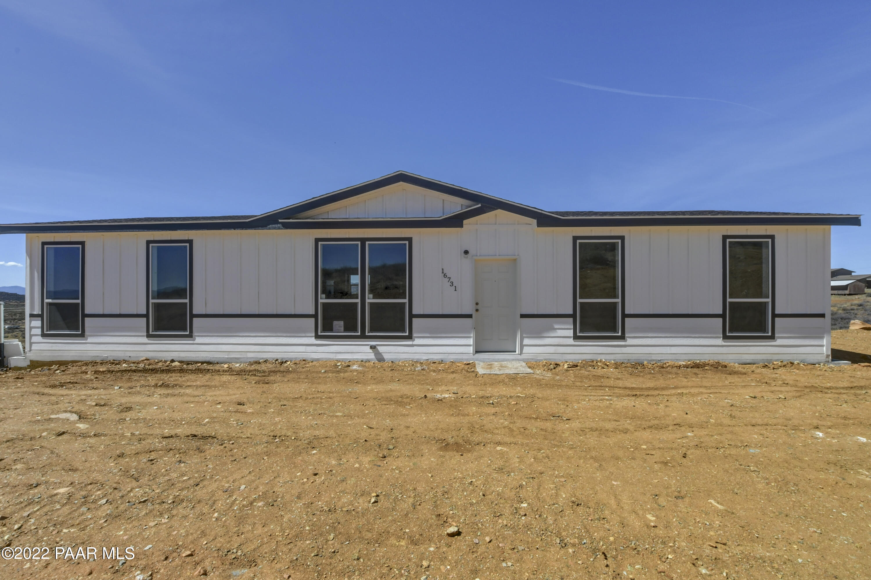 16731 Leprechaun Road Dewey, AZ 86327 - Photo 3 of 23 A Front View 3