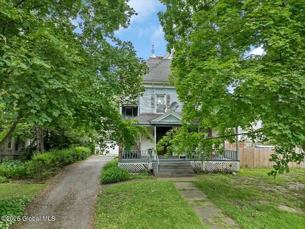 $295,000 | 253 Guy Park Avenue, Amsterdam, NY 12010