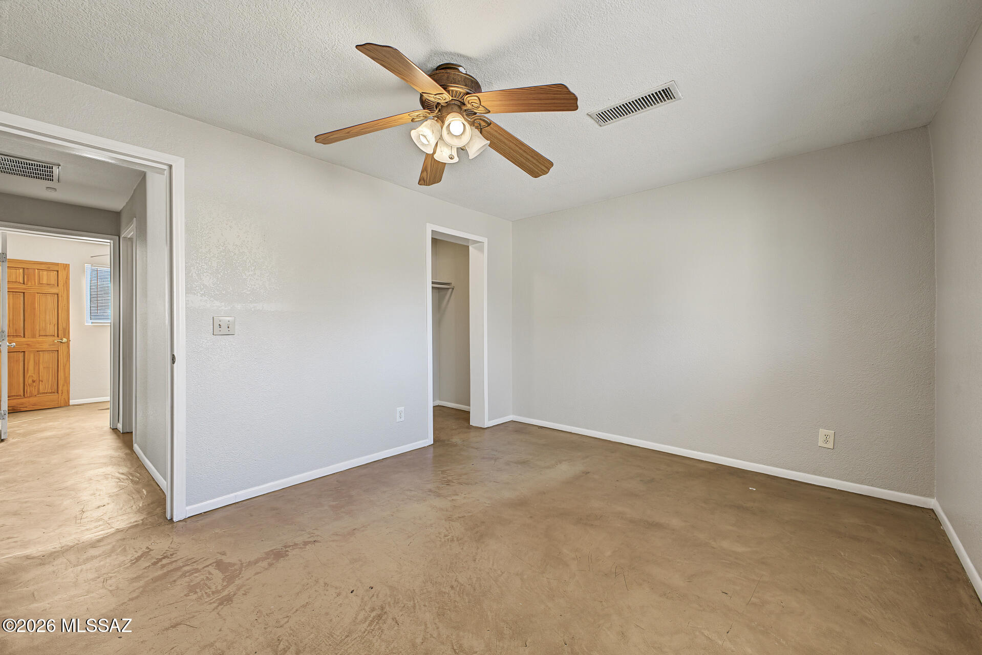 906 East Halcyon Road Tucson, AZ 85719 - Photo 15 of 29 Bedroom 1