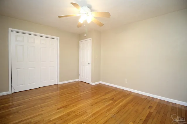 $1,950 | 4810 Creighton Road, Pensacola, FL 32504