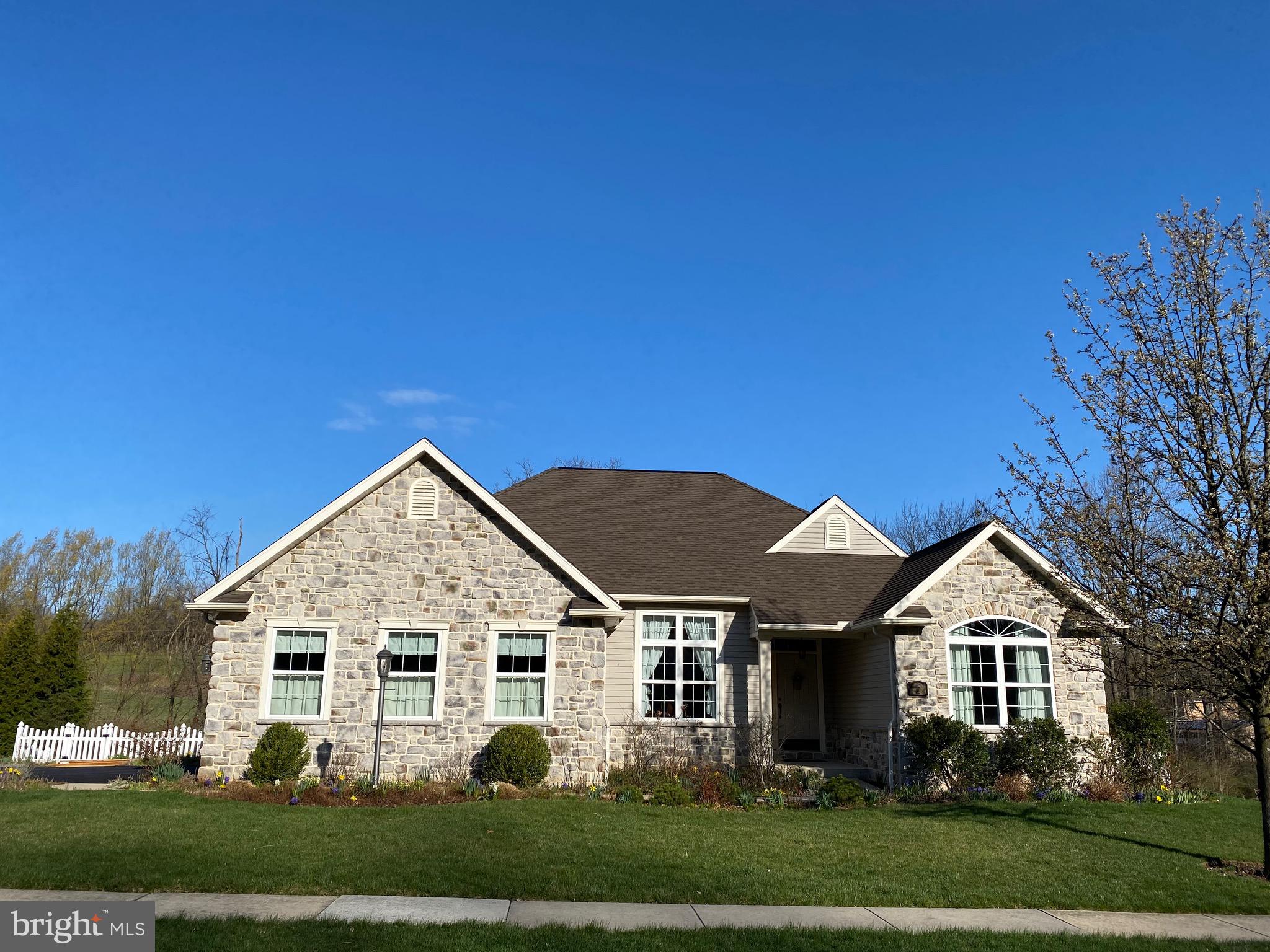 27 Harry Avenue Reading, PA 19607 - Photo 1 of 67 Front View