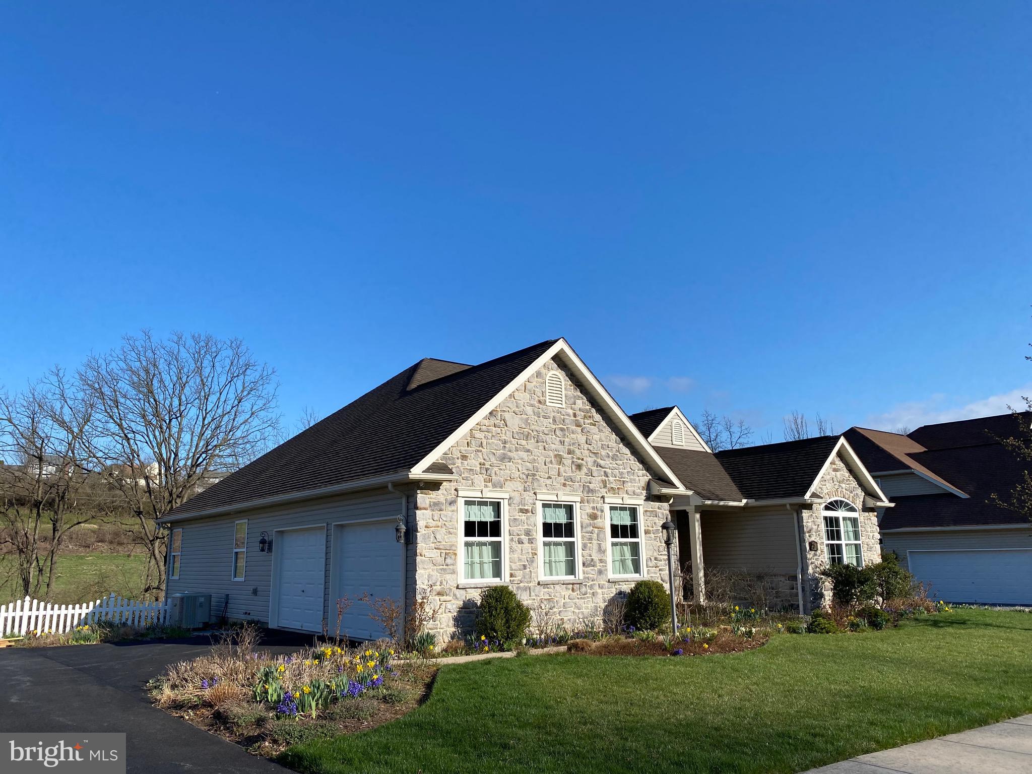 27 Harry Avenue Reading, PA 19607 - Photo 4 of 67 Side View