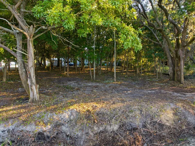 $309,900 | 0 Oak Harbor Drive, Navarre, FL 32566