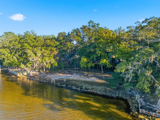 $309,900 | 0 Oak Harbor Drive, Navarre, FL 32566