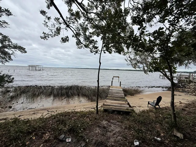 $309,900 | 0 Oak Harbor Drive, Navarre, FL 32566