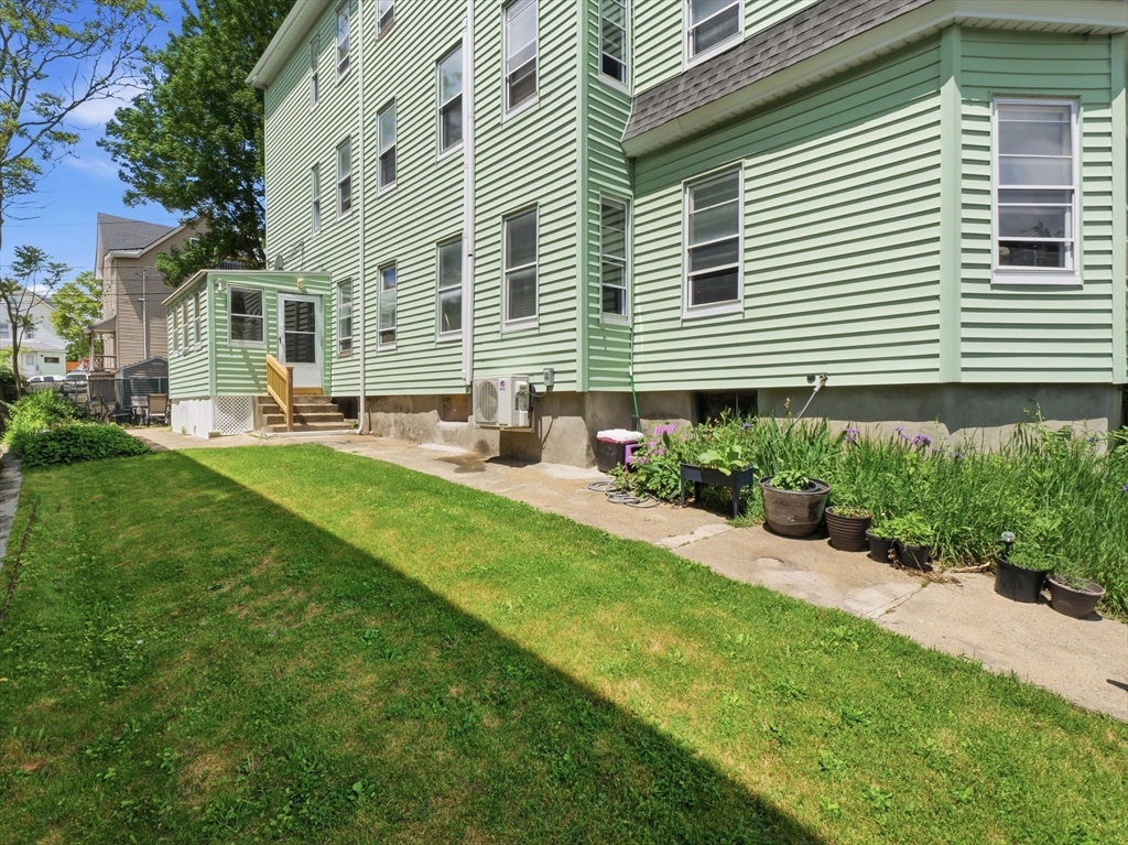 89 Gage Street Worcester, MA 01605 - Photo 39 of 41