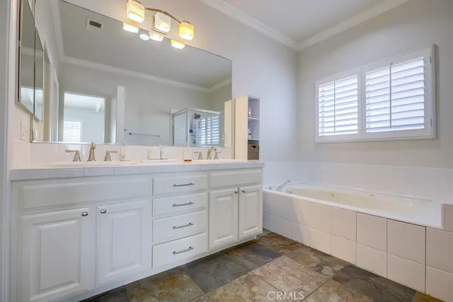 $1,775,000 | 1581 Orange Avenue, Costa Mesa, CA 92627