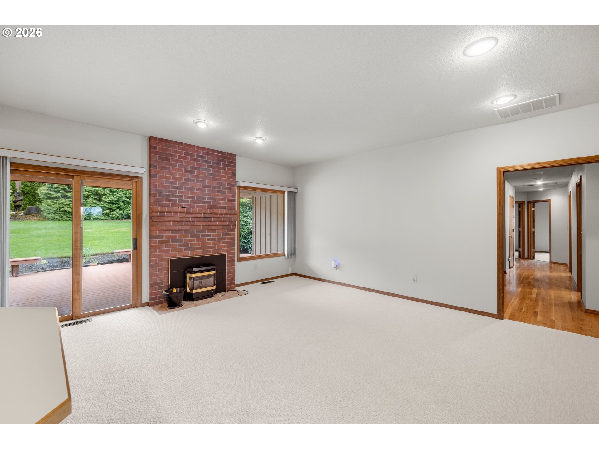 15565 Southwest Roshak Road Portland, OR 97224 - Photo 19 of 42