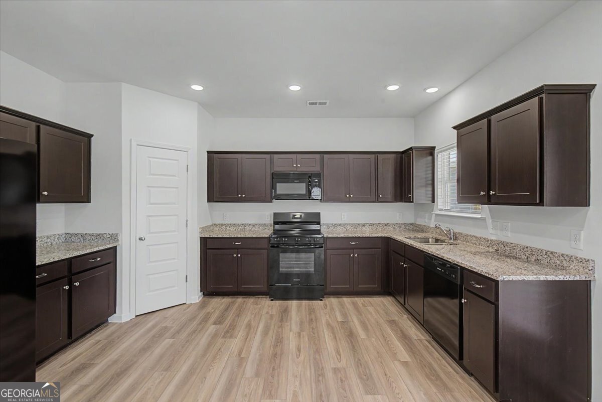 59 Bennett Way Rome, GA 30161 - Photo 13 of 45