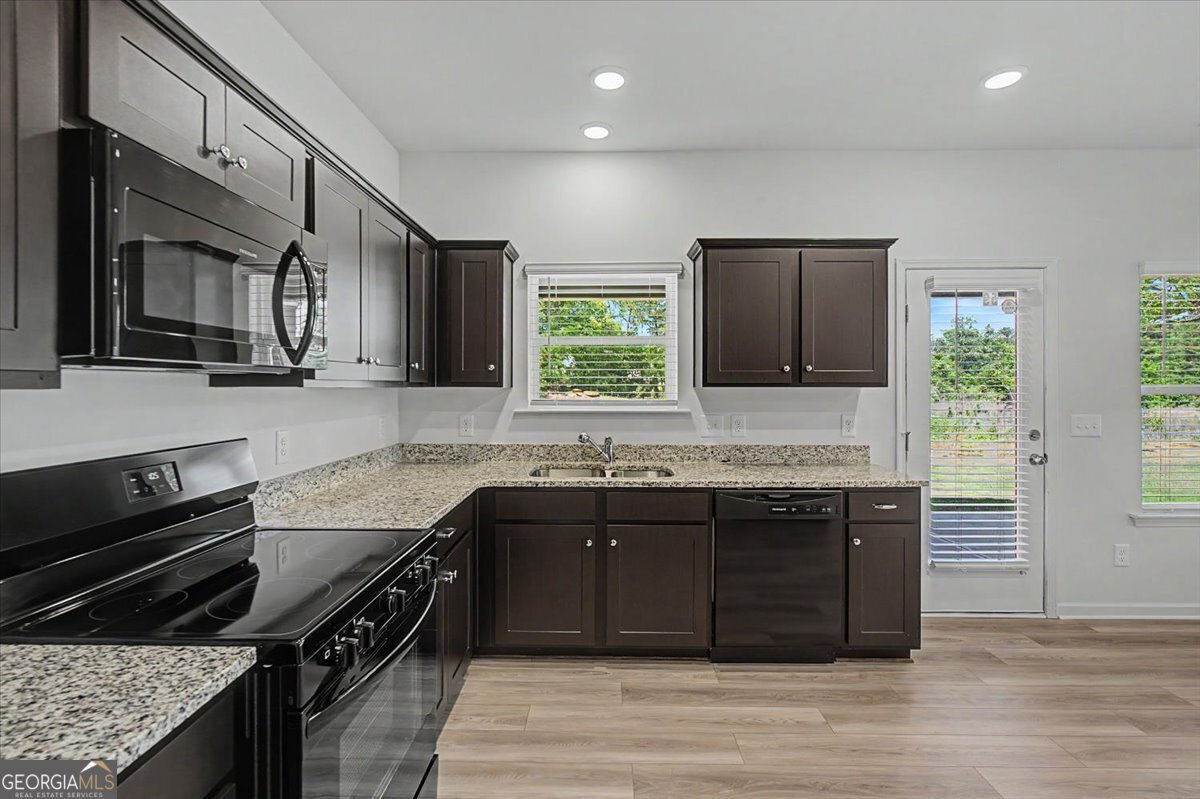59 Bennett Way Rome, GA 30161 - Photo 16 of 45