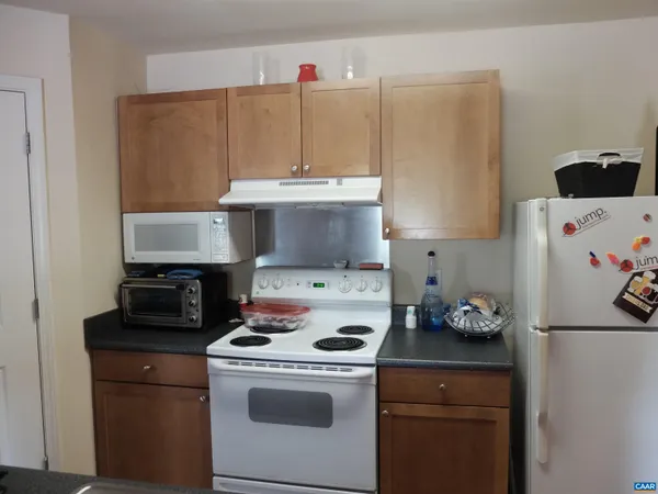 $1,900 | 727 Denali Way, Unit 205, Charlottesville, VA 22903