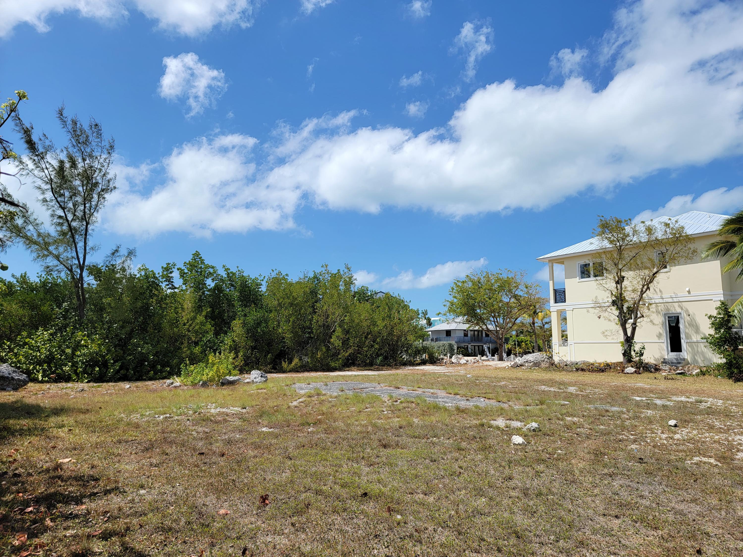 344 Stirrup Key Boulevard Marathon, FL 33050 - Photo 16 of 26 20210428_150936