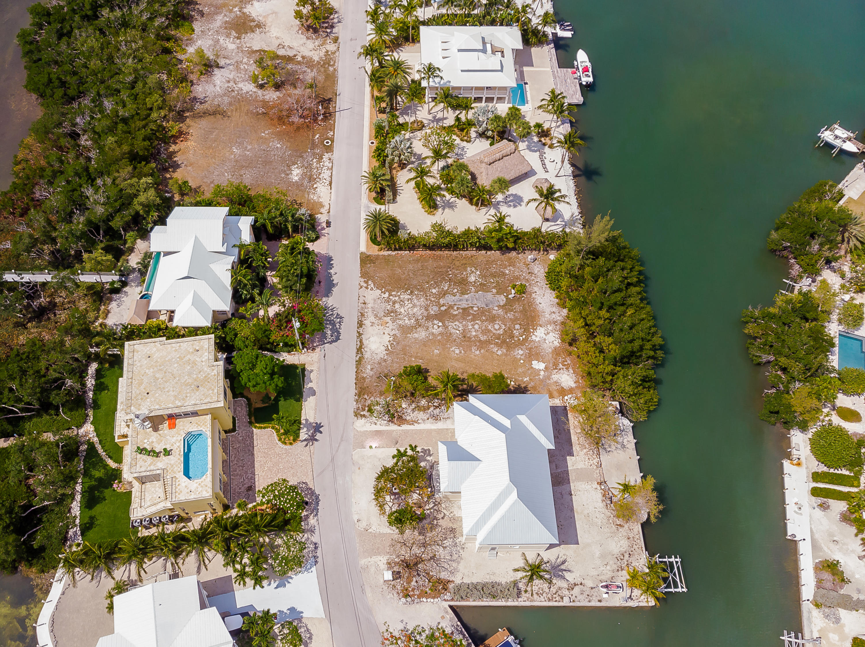 344 Stirrup Key Boulevard Marathon, FL 33050 - Photo 6 of 26 DJI_0448