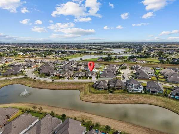 $4,700 | 1713 Waterlilly River Lane, League City, TX 77573