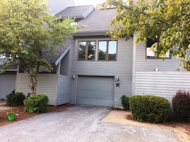 5 Tsienneto Road, Unit 3 Derry, NH 03038 - Photo 1 of 10