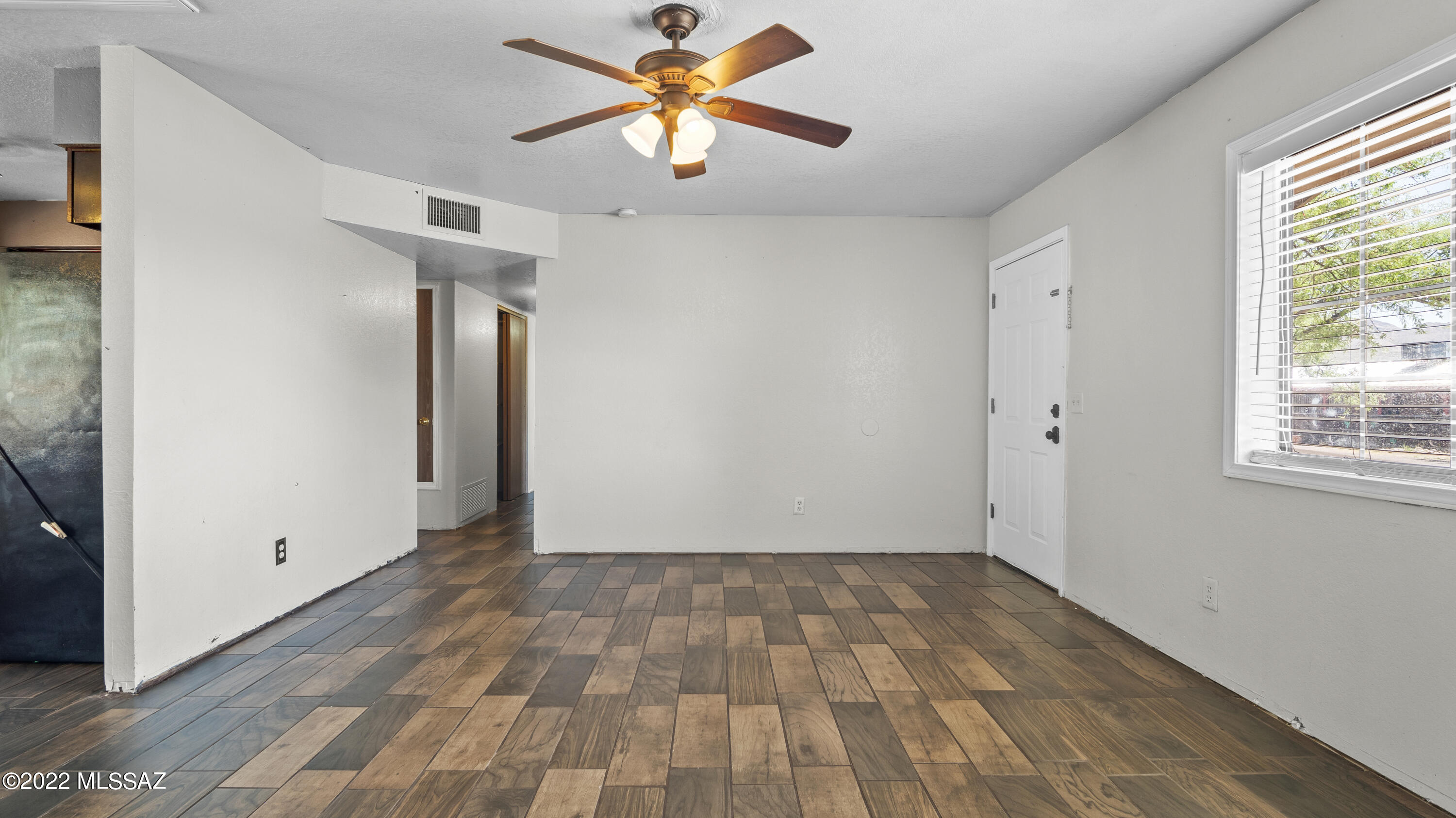 1416 Camino Milano Rio Rico, AZ 85648 - Photo 6 of 21