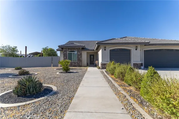 $625,000 | 14978 Palm Street, Hesperia, CA 92345