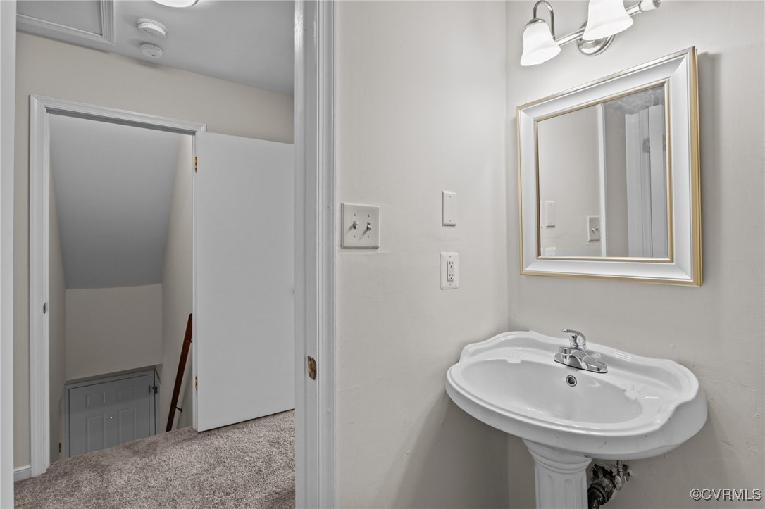 4232 Laurel Oak Road North Chesterfield, VA 23237 - Photo 24 of 45 Bathroom with a sink