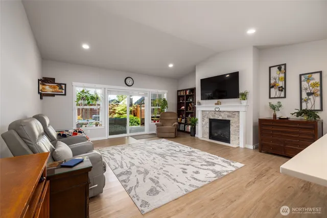 $571,500 | 742 Parkland Loop, Sedro-Woolley, WA 98284