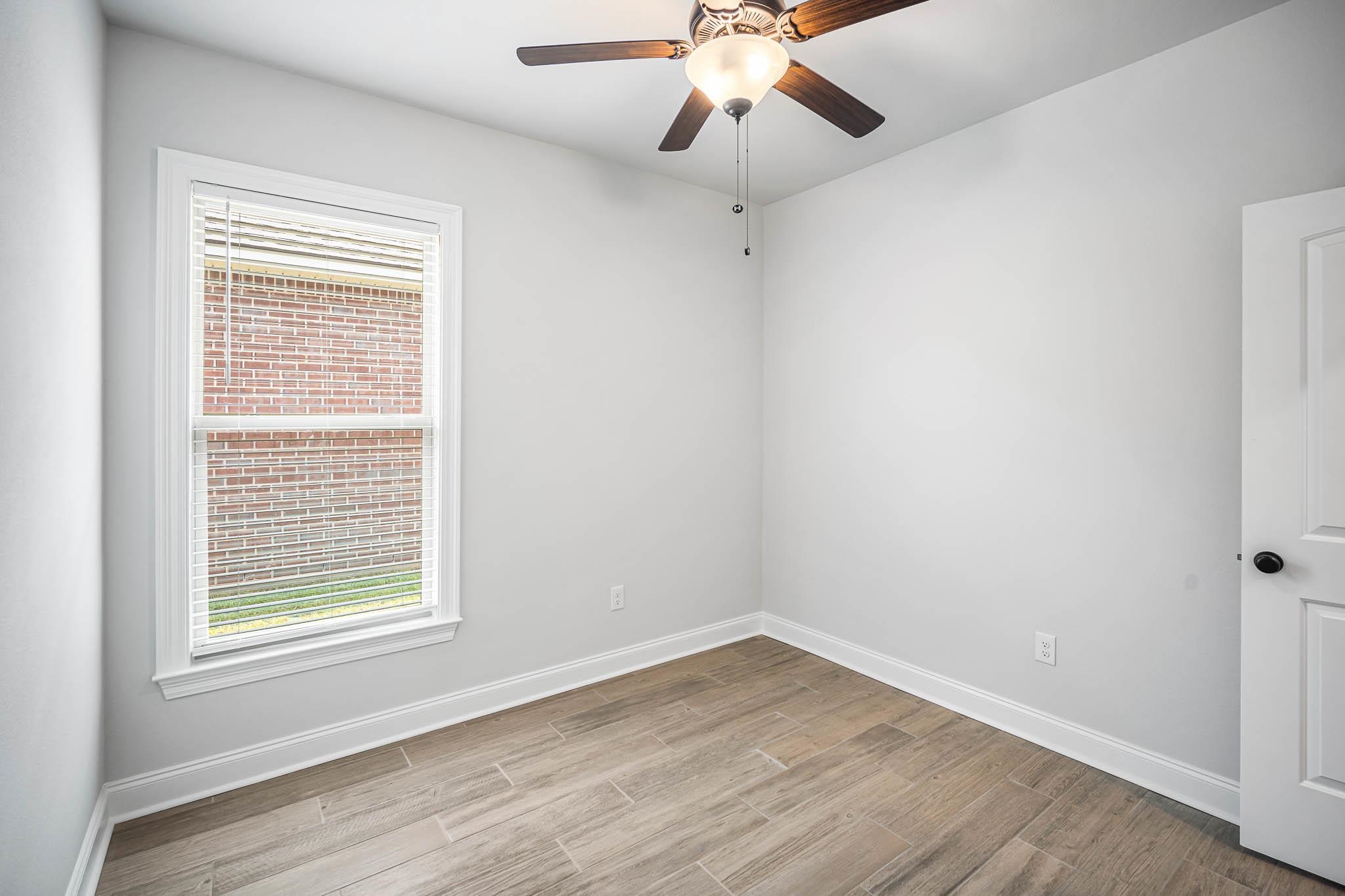 1521 Fenton Circle Foley, AL 36535 - Photo 18 of 24 Bedroom 3