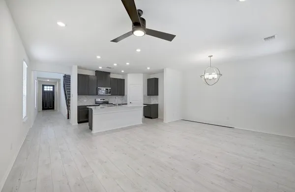 $2,350 | 13213 Nancy Reagan Street, Manor, TX 78653