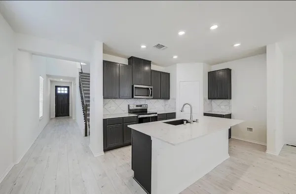 $2,350 | 13213 Nancy Reagan Street, Manor, TX 78653