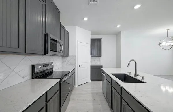 $2,350 | 13213 Nancy Reagan Street, Manor, TX 78653