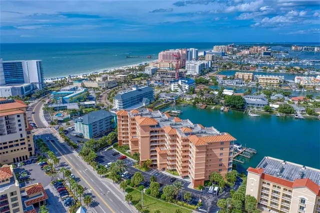 $2,500 | 530 South Gulfview Boulevard, Unit 401, Clearwater Beach, FL 33767