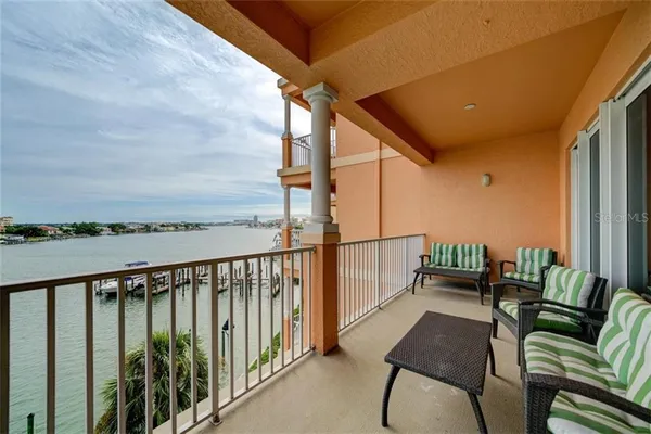 $2,500 | 530 South Gulfview Boulevard, Unit 401, Clearwater Beach, FL 33767