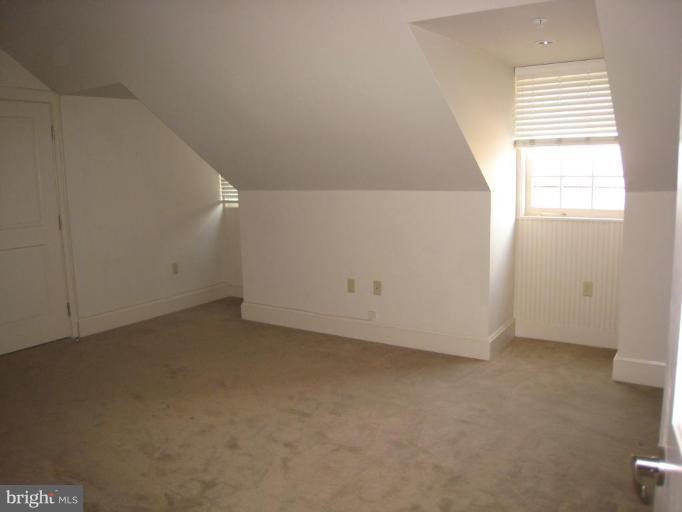 136 Main Street Annapolis, MD 21401 - Photo 12 of 19 Master Bedroom