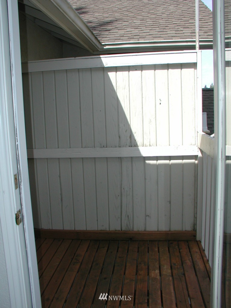 7740 196th Street Southwest, Unit 20 Edmonds, WA 98026 - Photo 22 of 25 Gallery Image 22