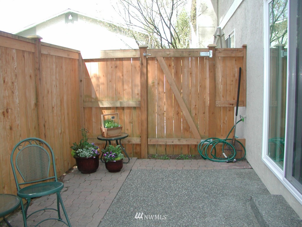 7740 196th Street Southwest, Unit 20 Edmonds, WA 98026 - Photo 24 of 25 Gallery Image 24