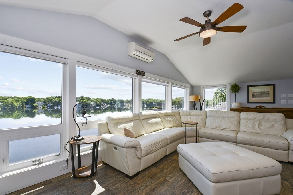 409 Bridle Path Worcester, MA 01604 - Photo 12 of 32 Gallery Image 12