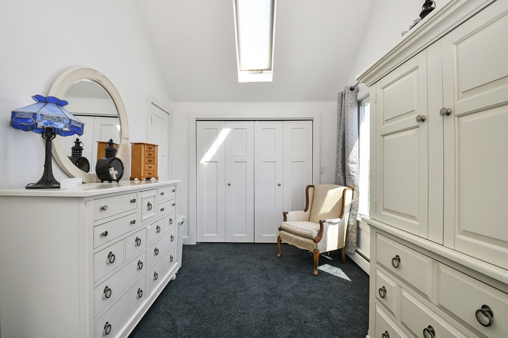 409 Bridle Path Worcester, MA 01604 - Photo 17 of 32 Gallery Image 17
