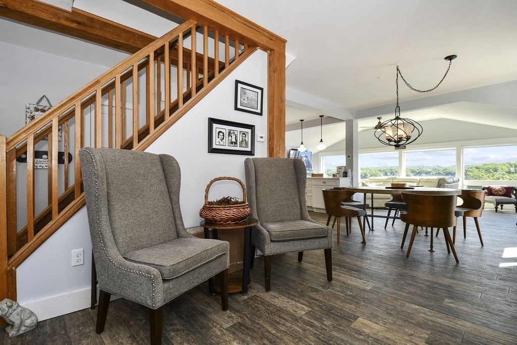 409 Bridle Path Worcester, MA 01604 - Photo 5 of 32 Gallery Image 5