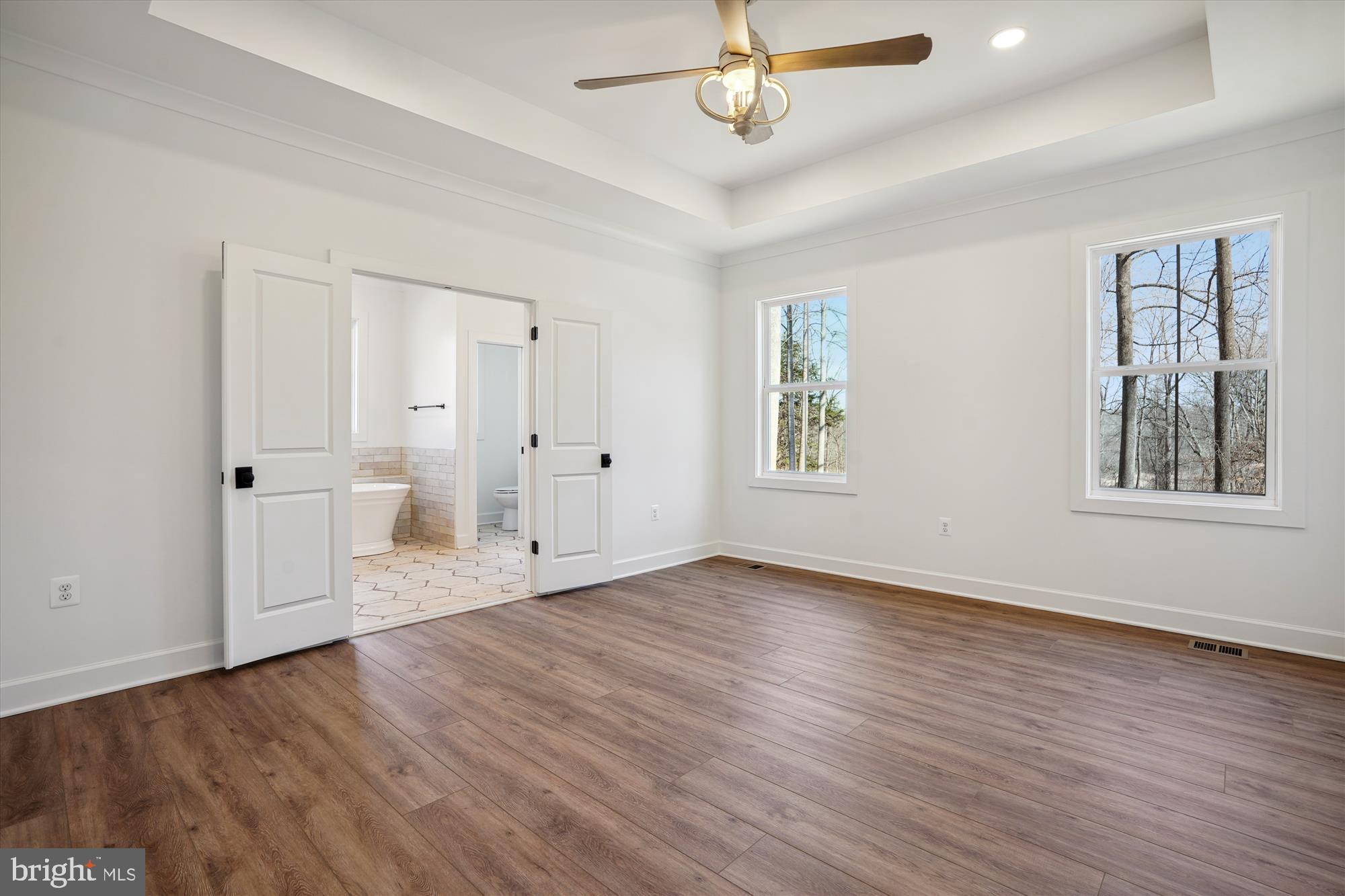 2412 Mountain Road Haymarket, VA 20169 - Photo 19 of 52 PRIMARY BEDROOM WITH BOX CEILING