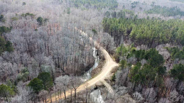 $325,000 | 6 Cut Off Road, Carthage, MS 39051