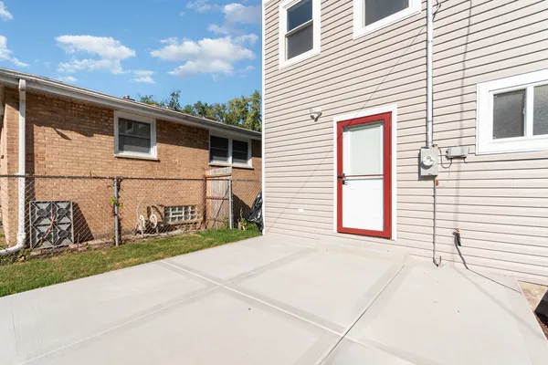 $289,500 | 16784 Anthony Avenue, Hazel Crest, IL 60429